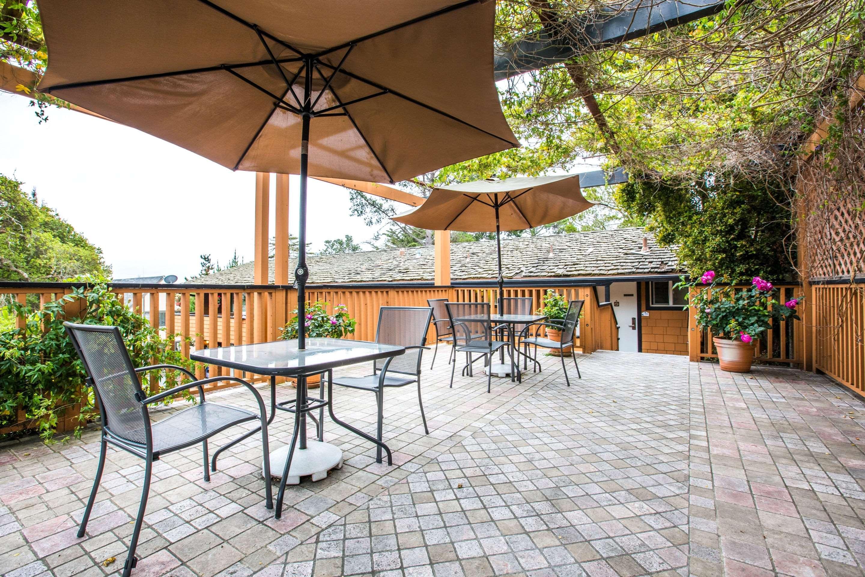 Clarion Collection Carmel Oaks Inn Esterno foto