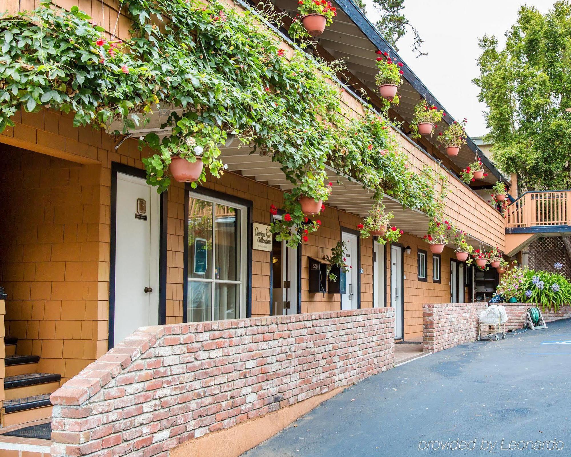 Clarion Collection Carmel Oaks Inn Esterno foto